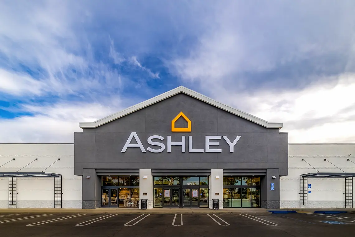 Exterior photo facing Ashley Furniture in Modesto